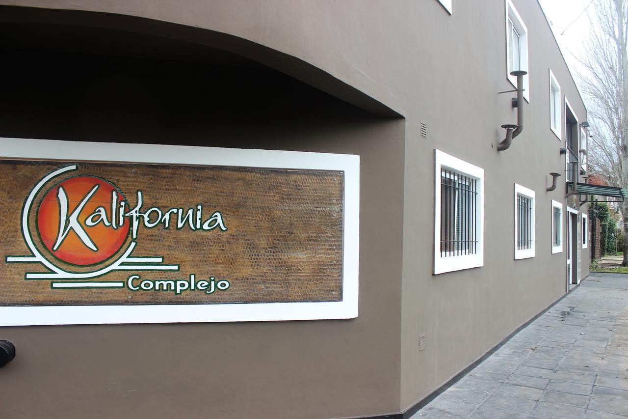 Complejo Kalifornia Apartment Pilar  Exterior photo